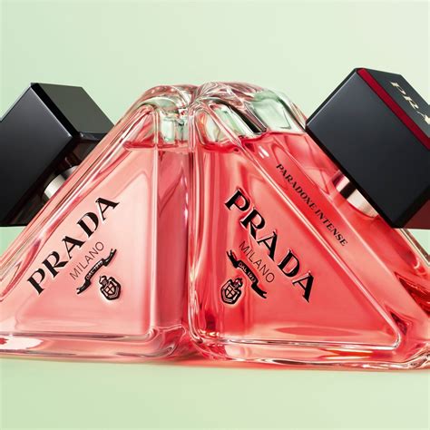 prada ci|prada paradoxe intense.